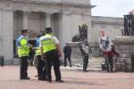 Police in Hull eye up anti vivisection banners before making arrests