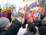 Scuffle between Pro-Tibet and Chinese protestors.
