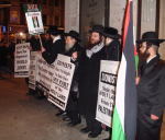 Jews supporting Palestine and against zionism.