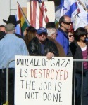 Israel supporter shunned in San Francisco, 10 January (photo by “Scary”)