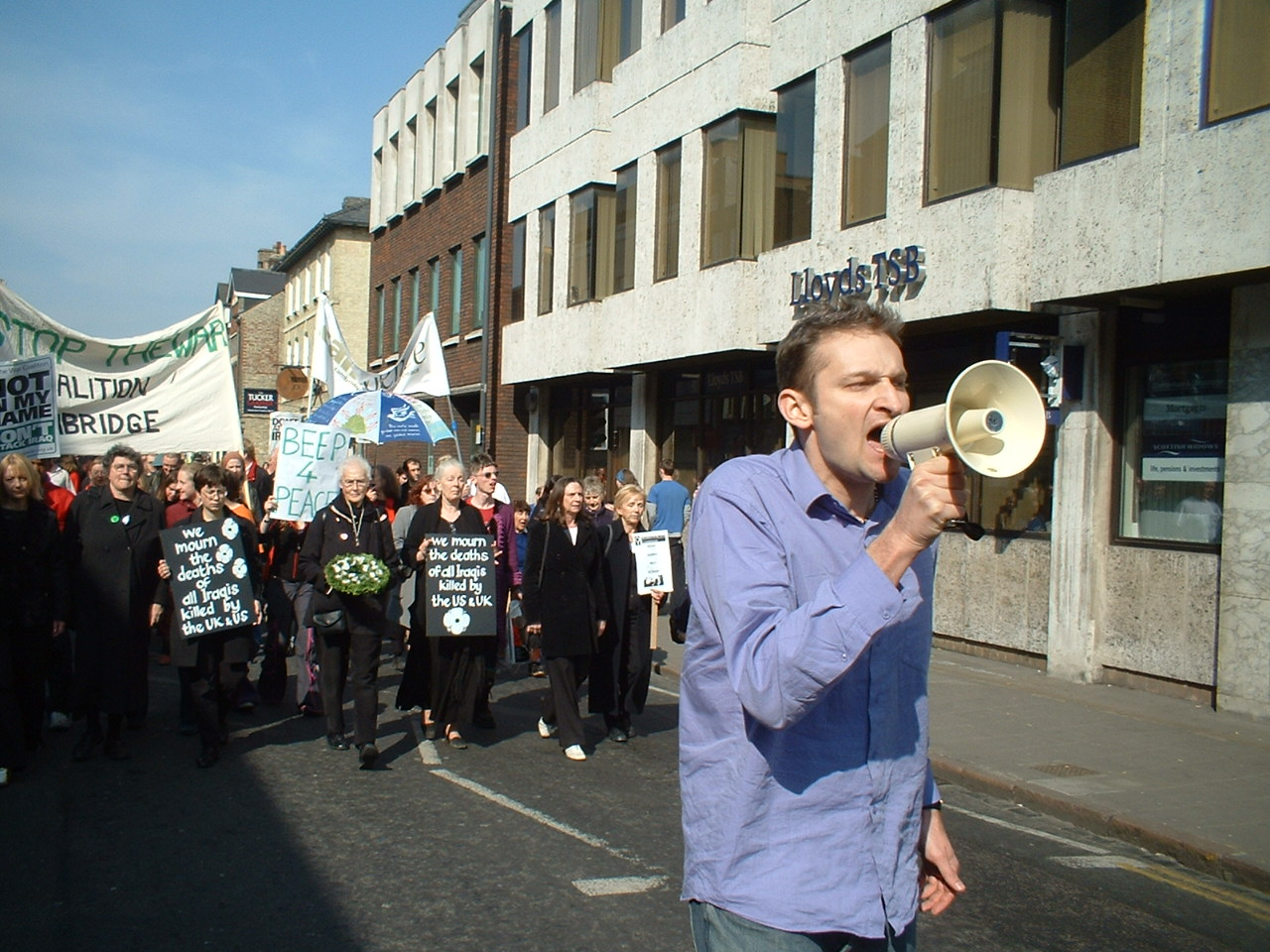 CAMBRIDGE Anti War Protest 20/3/03