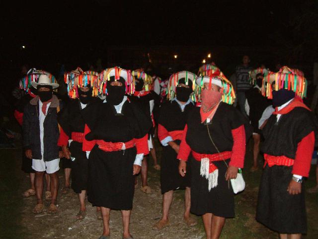 zapatistas in thier traditional clothes