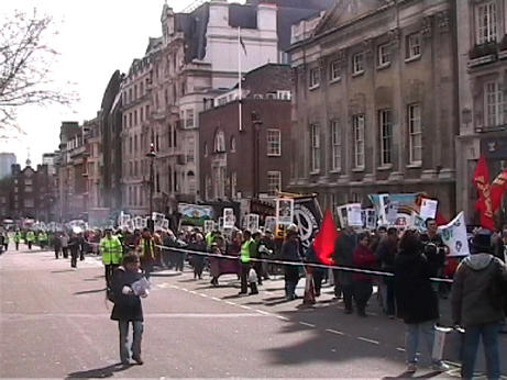 marchers on st james' street