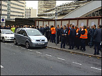 Copperas Hill workers outside Lime Street station not working!