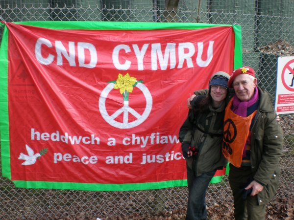 CND Cymru turn up professing Heddwch a Rhyddid