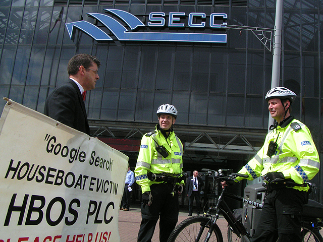 Glasgow Police Checkout Legitimate Peaceful Family Picket HBOS AGM 2008