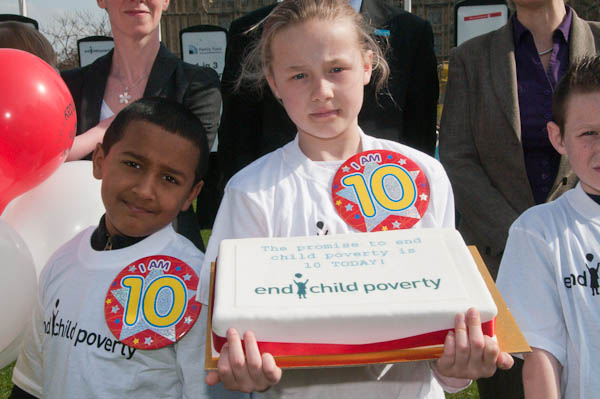 10 year olds from Newham with cake
