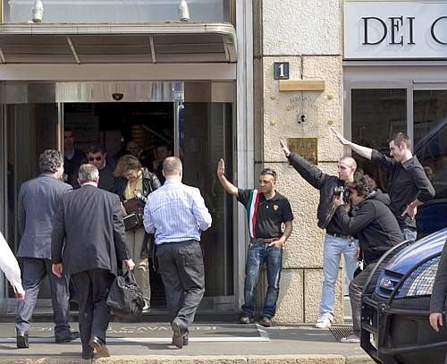Simon Darby-Deputy Leader of BNP Greeted by fascist salutes in Milan
