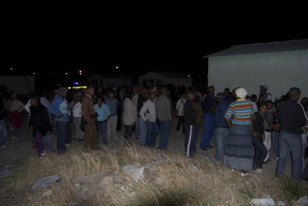 2009: Backyarders rally at night to avoid a police ban