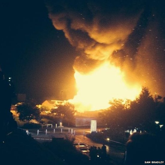 Fire destroys GSK funded lab in Nottingham last night